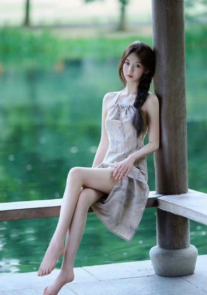 春光乍泄